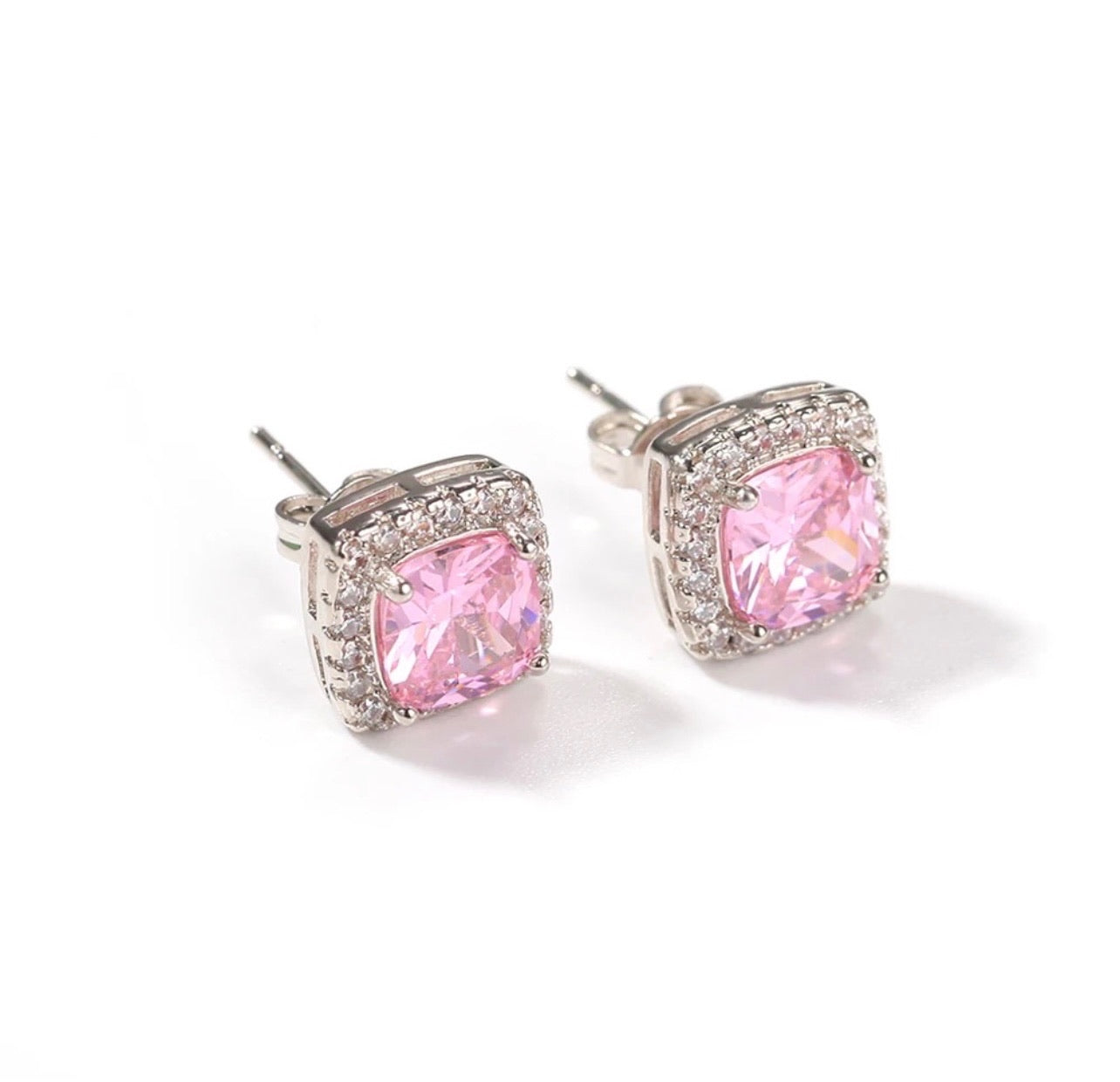 Cluster Diamonds Stud Earrings