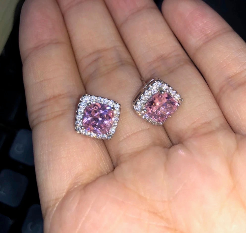 Cluster Diamonds Stud Earrings