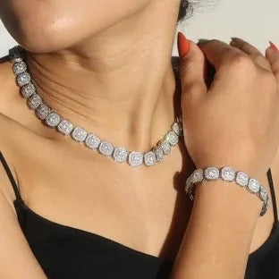 Cluster Diamonds Tennis Bracelet (Unisex)