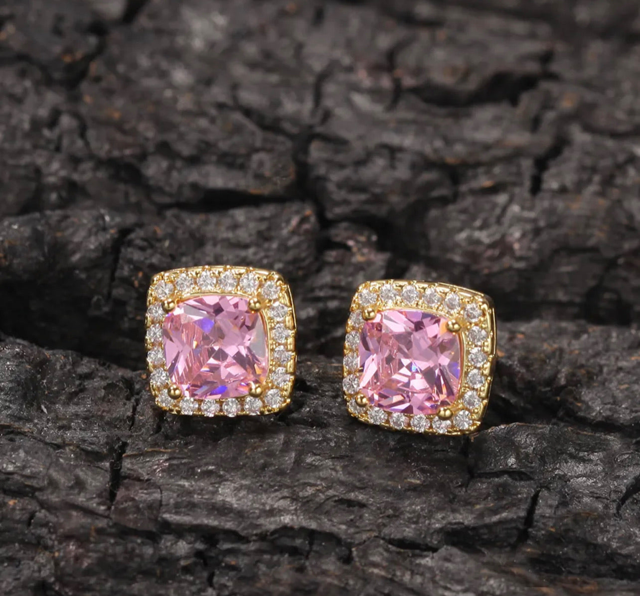 Cluster Diamonds Stud Earrings